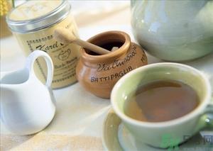 一杯奶茶的热量高吗?一杯奶茶的热量是多少