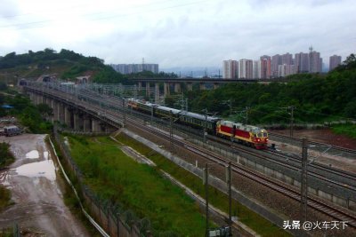 ​难忘五年前那次冒雨拍摄火车的一天 主要是渝贵铁路的检测车