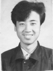 ​《猎毒人》5大男主“年轻照片”曝光，张丹峰最帅，吴秀波认不出
