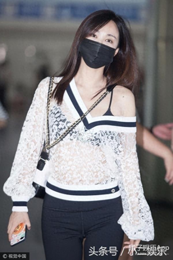 李菲儿穿透视装搭比基尼大秀性感，身材好到都想舔屏了！