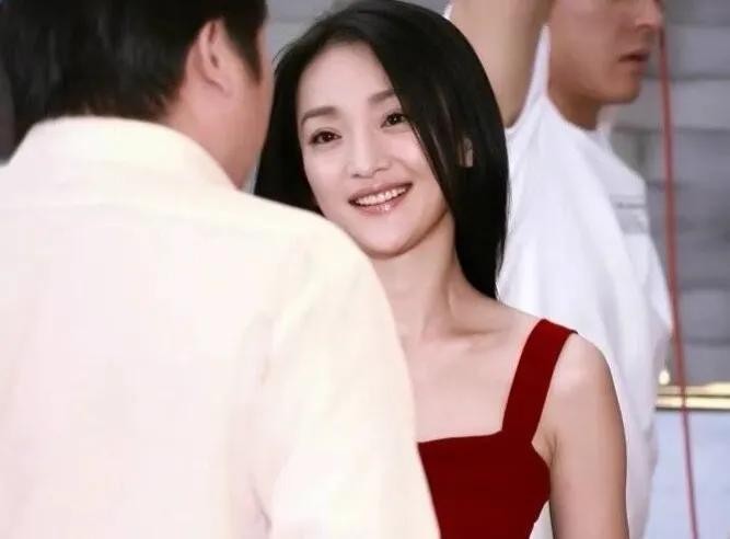 中国公认10大最美女星（国内最漂亮的明星前10名排名榜）-