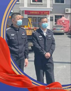 ​高级警官那些和普通警察不一样的警服