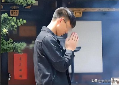 ​安徽美女道士胡小慧被捕，精通“胡媚术”，九名男徒弟揭露其罪行
