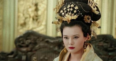 ​唐肃宗那么爱张皇后，缘何不立她的儿子为太子，却立庶子李豫？