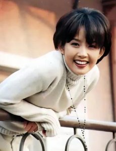 ​韩国女星崔真实之死，毁在王子手中的灰姑娘