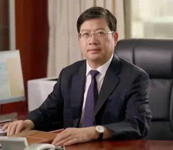 ​广西自治区人民医院党委书记杨建荣违纪违法案剖析