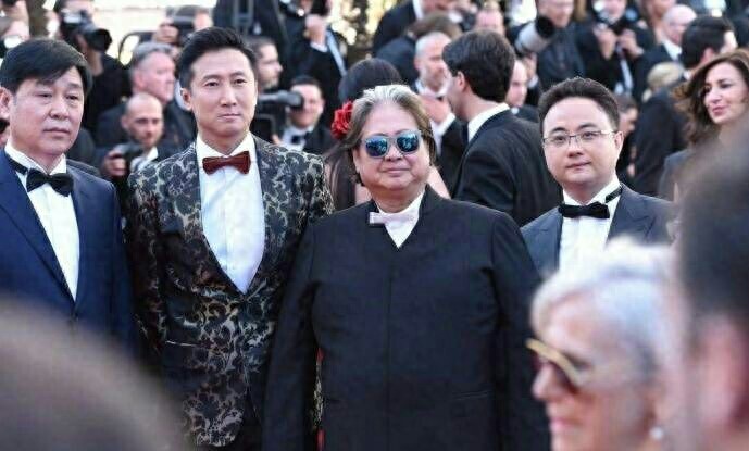戛纳电影节闹乌龙，范冰冰代表作被说错，众星亮相，谁最美？