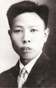 ​27年周磐效仿老蒋办军校，问谁是合适的副校长，彭德怀说了3个字