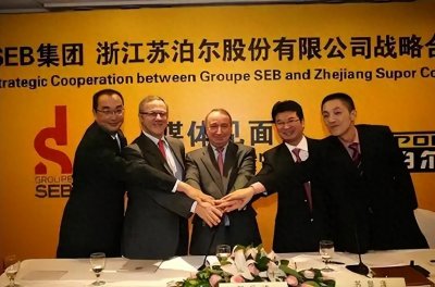 ​70岁朱新礼：08年可口可乐要收购汇源，一个错误做法让他成老赖