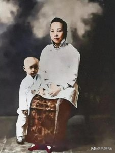 ​真正的豪门楷模，堪称百年最伟大的母亲，她的儿子让全世界震撼！