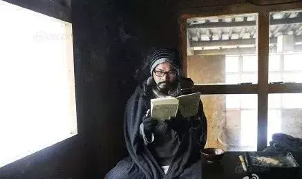 德田重男作品有哪些（新时代的青年危机）