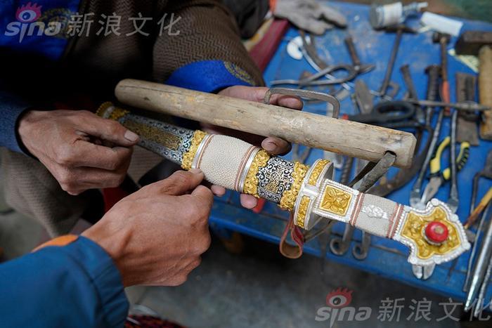 百年传承的安冲藏刀告诉你，冷兵器也可以美成这样
