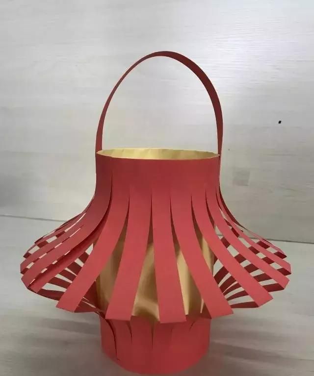 怎样制作灯笼，儿时过年，都是自己动手制作各式各样的玩具灯笼，现在还有人会制作吗？图11
