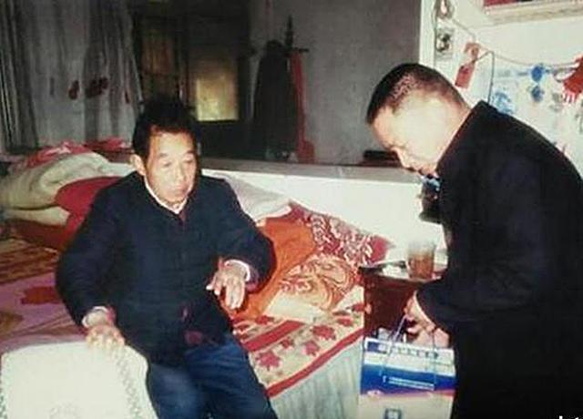 灭鼠大王邱满囤个人简历（老鼠大王邱满囤）(2)