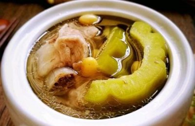 ​煲什么汤可以清热去火(什么东西比较降火清热解毒)