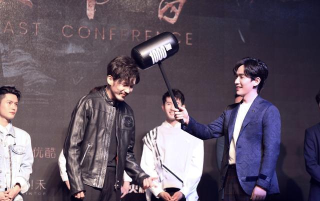 东方飞云对于朱一龙而言，是有利的还是有弊的？