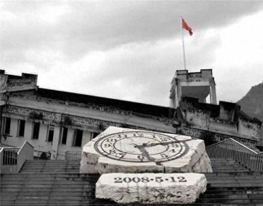 ​汶川地震背亡妻回家，妻子去世的6个月后再婚，痴情男现状如何