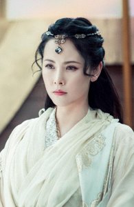 ​《倚天屠龙记》波斯明教圣女，风华绝代的紫衫龙王后来怎么样？