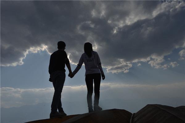 网络图片(侵删) 网络图片(侵删)