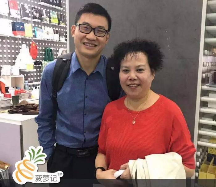 晚期肺癌骨转移，医生说最多活6个月，但她现在已经活了15年！