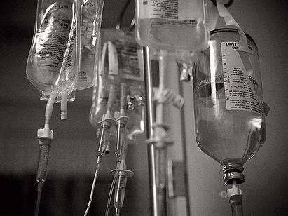 晚期肺癌骨转移，医生说最多活6个月，但她现在已经活了15年！