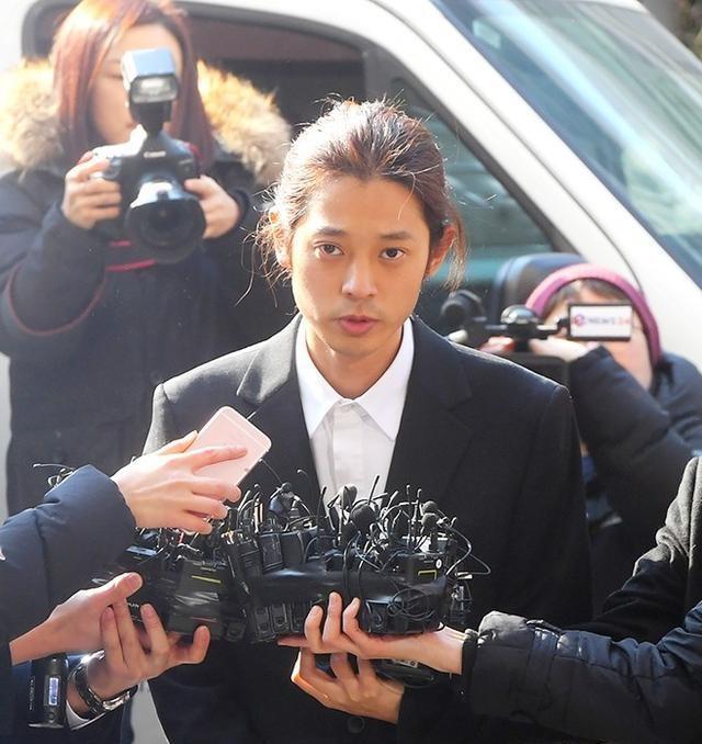 胜利事件令4人告别娱乐圈，但最遭人恨的李宗泫，却疑似逍遥法外