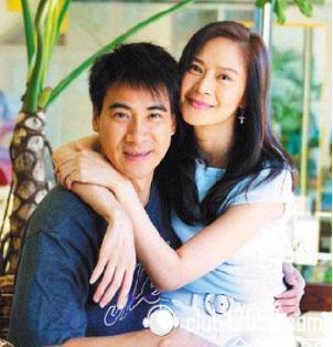 曾是最美琼瑶女郎，丈夫出轨被骗800万积蓄，为了孩子不离婚