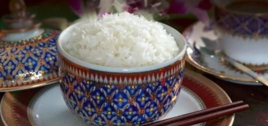 大家来说说生活中你看到的螺栓联接的应用