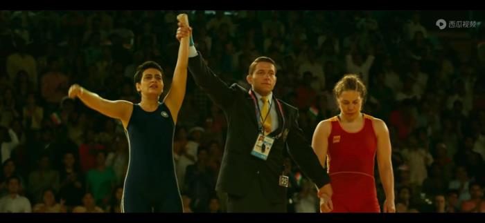 摔跤吧爸爸观后感（摔跤吧爸爸的观后感）