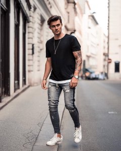 ​男生夏天穿衣搭配（男生在夏天穿什么衣服时髦又帅气）