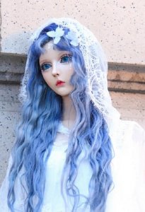 ​中国“真人芭比”第一人，上妆之后美如画，却因嘴巴太小吃肠都难