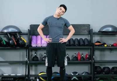 ​几个运动缓解肩膀不适