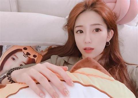 女朋友拉黑你说明什么，是真生气还是借口分手