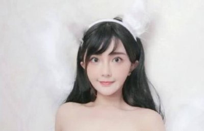 ​一位女主播模仿古阿扎，自己疯狂发视频，结果根本没人想看