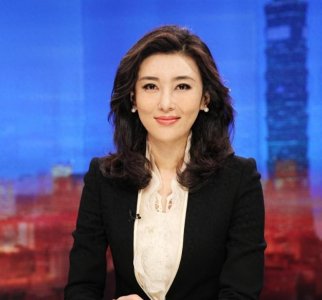 ​央视主持李红，主持两岸节目被造谣嫁入豪门，如今46岁的她怎样了