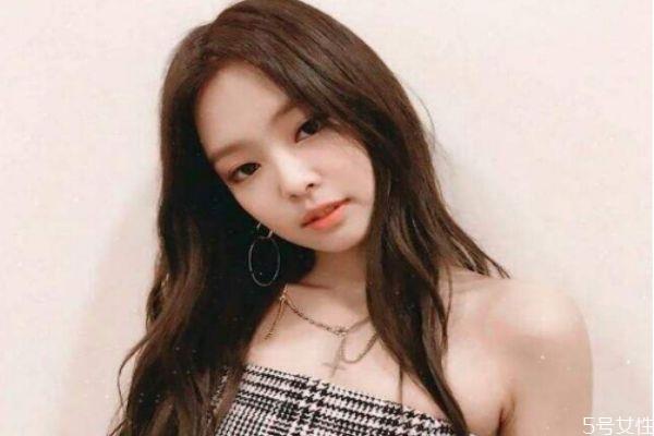 两个人谈恋爱多久会腻 恋爱多久会有腻的感觉 两个人谈恋爱多久会腻 恋爱多久会有腻的感觉