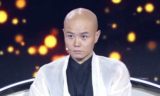 两人同主持《非诚勿扰》走红,今一人地位稳定成大咖,他却被封杀