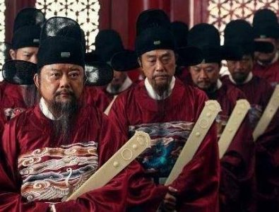 ​刘伯温的功劳不是比李善长还大吗 刘伯温为何只得一个伯爵