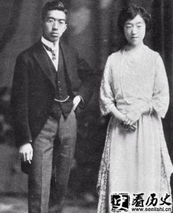 ​裕仁天皇承认低估中国是怎么回事