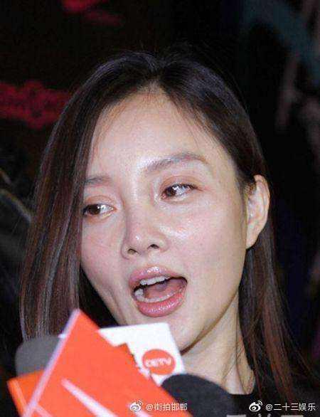 红花会pgone的队友丁飞发微博疑似透露了李小璐和pgone同居在一起