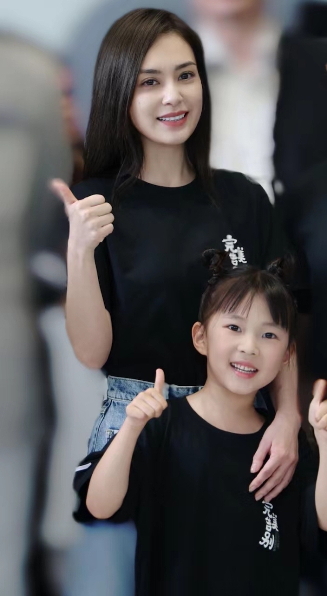 《完美告别》在甬开机 “阿娇”首演单亲妈妈