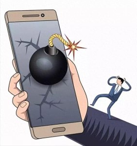 ​突发！凌晨充电时，小米手机突然爆炸，火光四溅！小米公司回应了