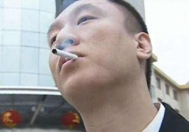 黑老大孙红雷早年的一些旧照真的是霸气，现在怎么变成这样了！