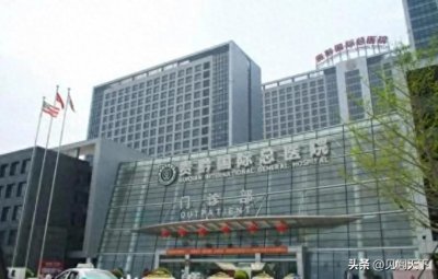 ​目前，全军13所正师级部队医院的驻地在哪，前身分别是哪些医院？