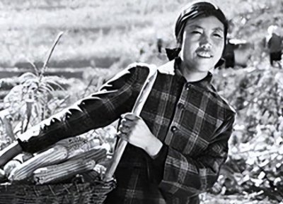 ​60年过去了，家喻户晓的大寨铁姑娘郭凤莲，如今过得咋样了？