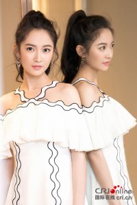 ​《新倚天》“赵敏”陈钰琪变小仙女 造型清纯可人