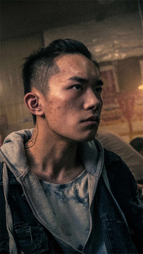 「少年的你壁纸」易烊千玺超帅剧照