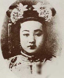 ​破案了！流传近百年的“珍妃”照片为假，原来她叫“黄云仙”