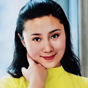 ​丁岚：风华绝代的武侠影后：两婚两离绯闻，60岁颜值逆袭！ ，