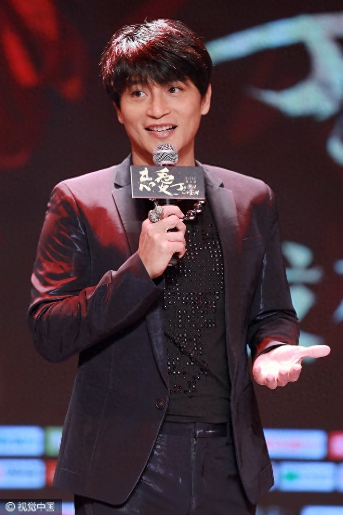 陈志朋首认因烧伤接受换肤手术 获孟广美摸鼻梁验脸内心坦然